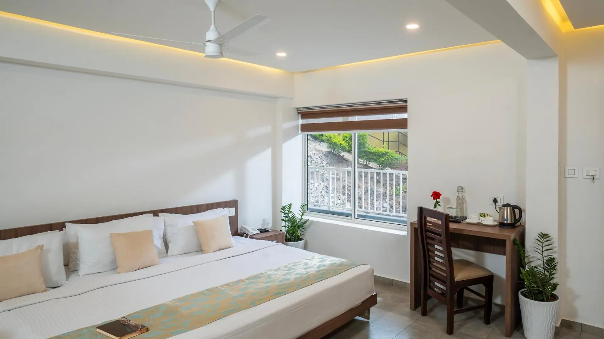 Green Tea Hotels Devikolam